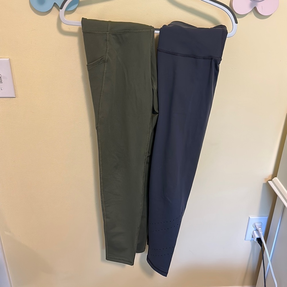 Two pair of Old Navy leggings